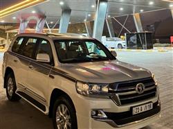 تويوتا لاندكروزر